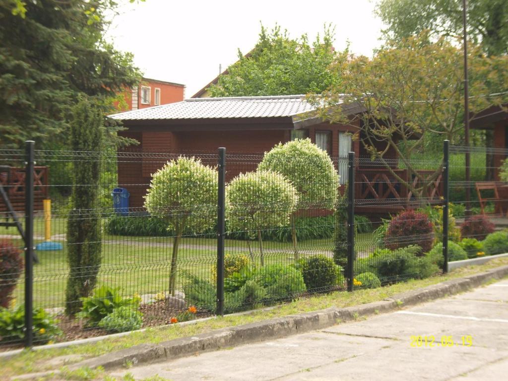 Villa Osrodek Wypoczynkowy Amber Kąty Rybackie Exterior foto